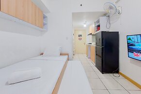 Relaxing Studio Room Apartment At M-Town Residence