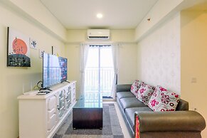 Spacious And Cozy Design 2Br With Working Room Meikarta Apartment
