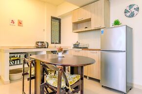 Spacious And Cozy Design 2Br With Working Room Meikarta Apartment