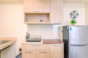 Spacious And Cozy Design 2Br With Working Room Meikarta Apartment