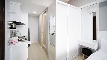 Nice And Comfy Studio Grand Dharmahusada Lagoon Apartment