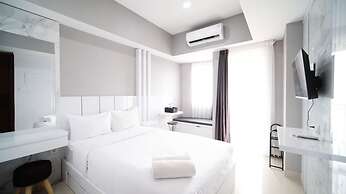 Nice And Comfy Studio Grand Dharmahusada Lagoon Apartment