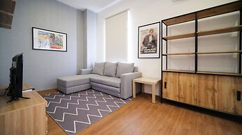 Wonderful 2Br Combine At Bale Hinggil Apartment