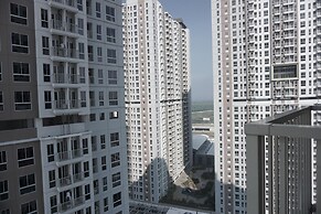 Relax And Comfy Studio At Tokyo Riverside Pik 2 Apartment