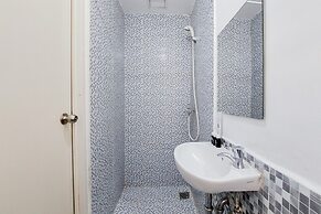 Cozy Stay Studio Apartment At Aeropolis Residence