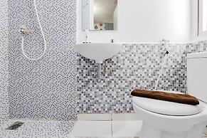 Cozy Stay Studio Apartment At Aeropolis Residence