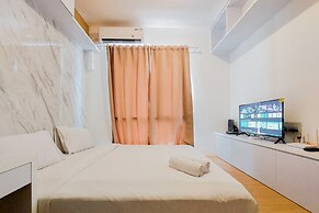 Modern Look And Compact Studio At Sky House Alam Sutera Apartment