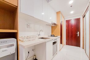 Modern Look And Compact Studio At Sky House Alam Sutera Apartment