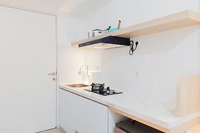 Modern Look Studio At Urbantown Serpong Apartment