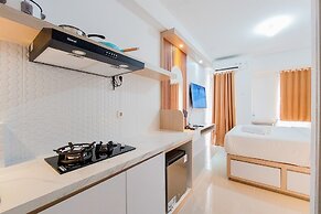 Modern Look Studio At Urbantown Serpong Apartment
