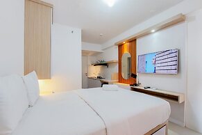 Modern Look Studio At Urbantown Serpong Apartment