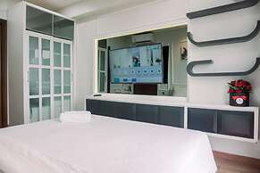 Modern And Comfy 1Br At M-Town Signature Apartment