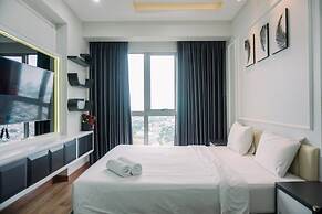 Modern And Comfy 1Br At M-Town Signature Apartment