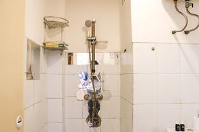 Serene Studio Room At Apartment Emerald Towers Bandung