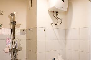 Serene Studio Room At Apartment Emerald Towers Bandung