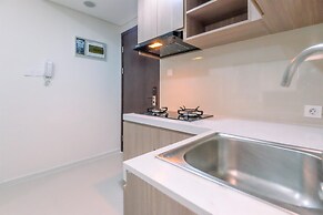 Relaxing Studio At Daan Mogot City Apartment