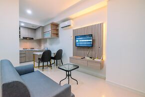 Great Deal Studio At Daan Mogot City Apartment