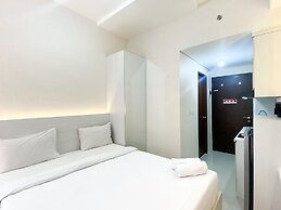 Homey And Minimalist Studio Transpark Juanda Bekasi Timur Apartment
