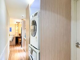 Cozy Living And Relaxing 2Br Meikarta Apartment