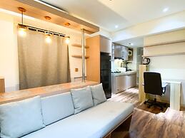 Cozy Living And Relaxing 2Br Meikarta Apartment