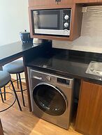 Comfortable And Strategic 1Br At Vasanta Innopark Apartment