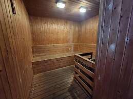 Cormar Suites Serviced Apartment