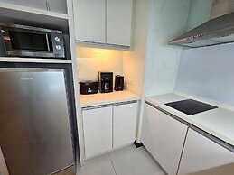 Cormar Suites Serviced Apartment
