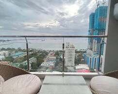Manila Bayview Luxury Rental