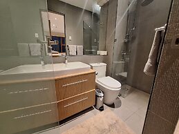 Manila Bayview Luxury Rental