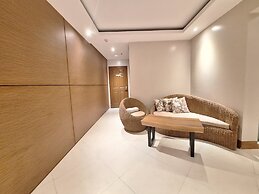 Manila Bayview Luxury Rental