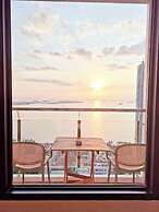Manila Bayview Luxury Rental