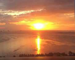 Manila Bayview Luxury Rental