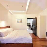 Manila Bayview Luxury Rental