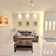 Manila Bayview Luxury Rental