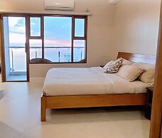 Manila Bayview Luxury Rental