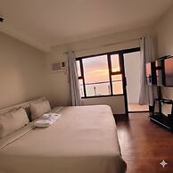 Manila Bayview Luxury Rental
