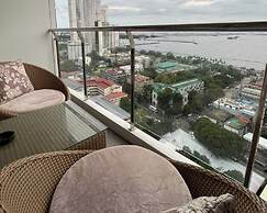 Manila Bayview Luxury Rental