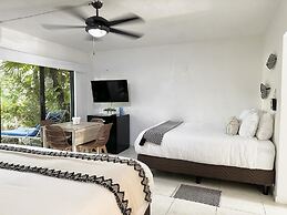 Sole & Mare by Andiani Travel