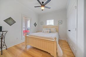 Billiards & Beaches by Avantstay Cart Boardwalk + Pool Table