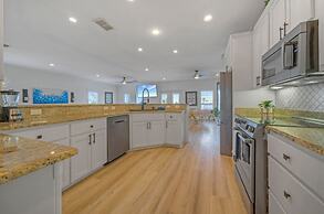 Billiards & Beaches by Avantstay Cart Boardwalk + Pool Table