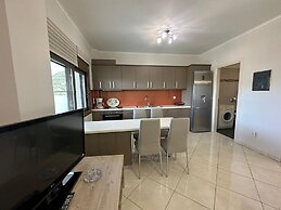 Elpida Luxury Apartments & Suites