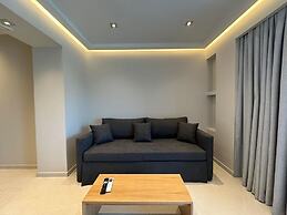 Elpida Luxury Apartments & Suites