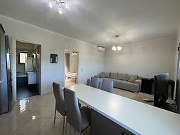 Elpida Luxury Apartments & Suites