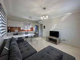 Elpida Luxury Apartments & Suites