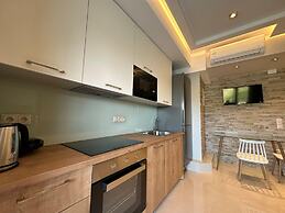 Elpida Luxury Apartments & Suites