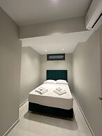 Elpida Luxury Apartments & Suites