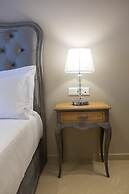 VK Luxury Suites - Private Parking - Adults Only