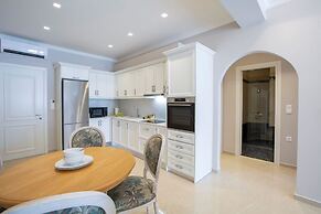 VK Luxury Suites - Private Parking - Adults Only