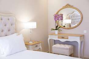 VK Luxury Suites - Private Parking - Adults Only