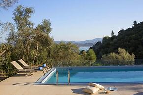 Villas Harriet - With Sea View and Near the sea